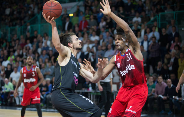 信任乌尔比 信任乌尔比